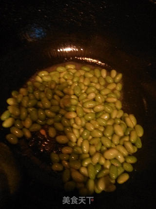 毛豆子炒肉的做法步骤：7