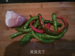 毛豆子炒肉的做法步骤：3