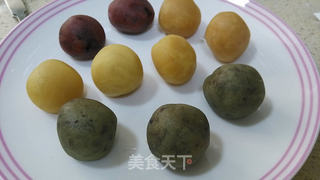 杂锦味冰皮月饼的做法步骤:9