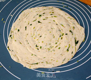 层层酥脆真心诱人:【千层手抓饼】的做法步骤:11