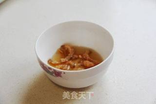 开洋葱油面的做法步骤:2
