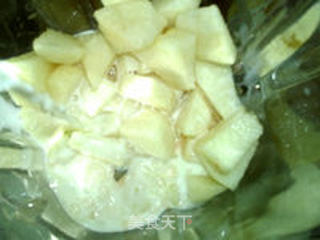雪梨胡萝卜蜜奶饮的做法步骤:8