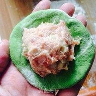 翡翠鲜肉包的做法步骤:3