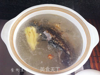 滋润美肤~鲫鱼鸡蛋汤的做法步骤:5