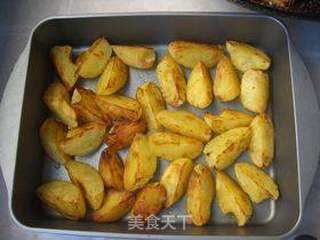 干锅鲜虾土豆的做法步骤:2