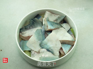 上汤蒸斗鲳:大师分享就是不凡的做法步骤:4