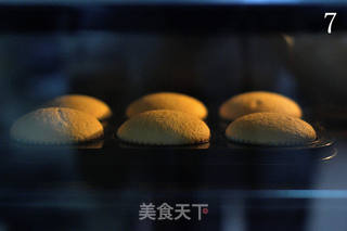 小巧可爱的海绵杯子蛋糕的做法步骤:7