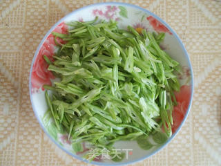 【清爽下饭菜】四季豆丝炒肉的做法步骤:4
