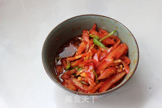 够酸爽,才有味——蔬菜凉面的做法步骤:11