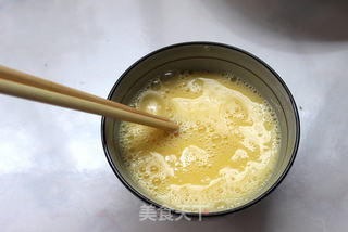 健脑美容抗过敏——丝瓜炒蛋的做法步骤:5