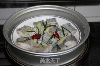 清蒸带鱼的做法步骤:3