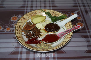 红烧牛肉面的做法步骤:2