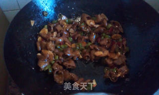 酱爆肥肠的做法步骤:8