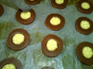 奶油夹心轮胎饼干的做法步骤:18
