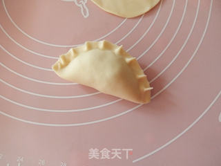 钟水饺的做法步骤：8
