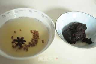冬季速冻食品之---松软爽滑猪肉面筋大丸子的做法步骤：3