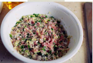 鲜肉虾包的做法步骤:4