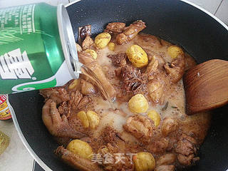 家庭制作板栗烧仔鸡的做法步骤:9