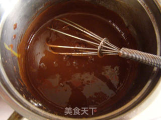 巧克力黄金戚风生日蛋糕的做法步骤:3