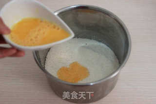 【番茄配方】椰蓉金字塔——油光光的金黄色实在诱人的做法步骤：2