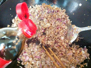 洋葱菜圃蒜香肉酱的做法步骤:11