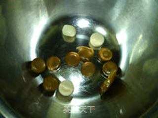 阿尔卑斯牛奶花生球的做法步骤:2