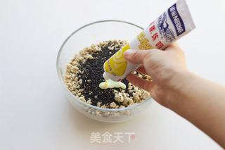 【炼奶粗粮松饼】的做法步骤:5