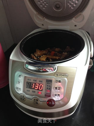 香菇鸡米煲仔饭的做法步骤:10