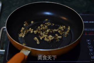 【韩国泡菜炒饭】的做法步骤:2