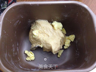 橄榄菜全蛋面包的做法步骤:2
