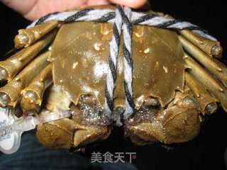 清蒸大闸蟹的做法步骤:2