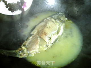 醋汤鲫鱼的做法步骤:8