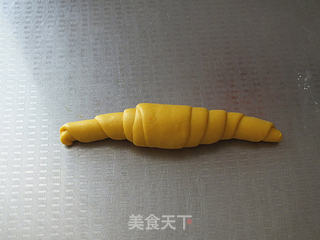 金牛角面包的做法步骤:10