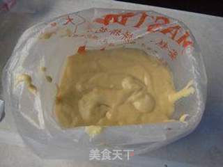 双花咸蛋糕的做法步骤:9