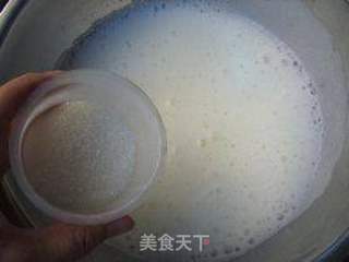 胡萝卜蛋糕卷的做法步骤:4