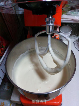 【花团锦簇杯子蛋糕】——我的第一次翻糖制作的做法步骤:6