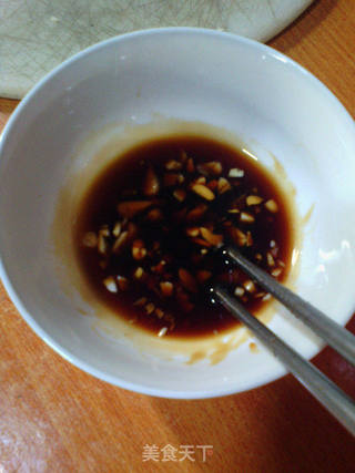 三色素小炒的做法步骤:3