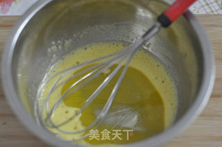 卡仕达蛋糕卷的做法步骤:2