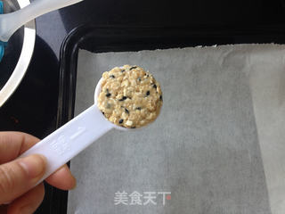 香蕉燕麦芝麻饼的做法步骤:6