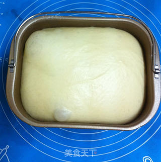 迷你肠仔包的做法步骤:2