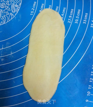 迷你肠仔包的做法步骤:4