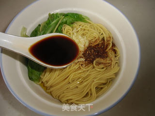 陕西面食——油泼面的做法步骤:8