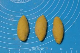 【番茄配方】万圣节疯狂派对系列——万圣节南瓜面包的做法步骤:4