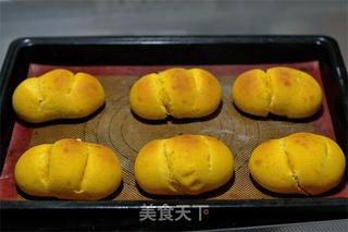 【番茄配方】万圣节疯狂派对系列——万圣节南瓜面包的做法步骤:9