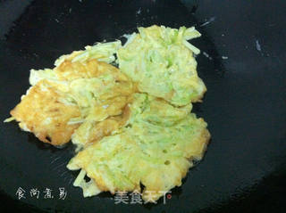 韭黄煎鸡蛋的做法步骤:9