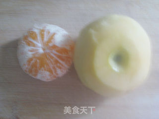 给不好吃的水果一个华丽的转身——蜂蜜水果罐头的做法步骤:2