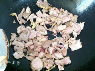 猪肝瘦肉鸡蛋汤的做法步骤:6