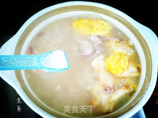 猪肝瘦肉鸡蛋汤的做法步骤:9