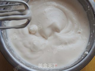 蜂蜜牛奶纸杯蛋糕的做法步骤:4