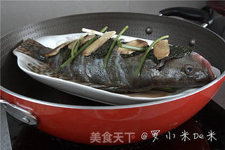 紫苏蒸鳜鱼的做法步骤:3
